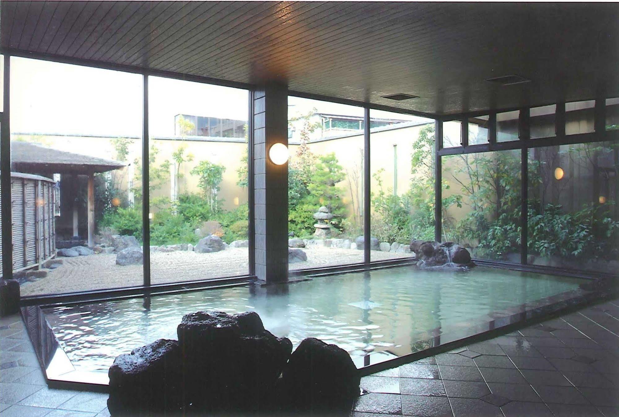 Ryokan Yukeikohan Suitenkaku Matsue Exteriör bild